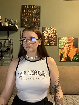 Sabrina shells online show from 16, 3, 2025