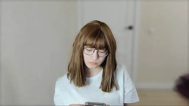  hannah baker online show from 12, 2, 2025