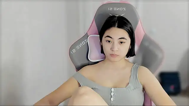  hannah baker online show from 4, 3, 2025