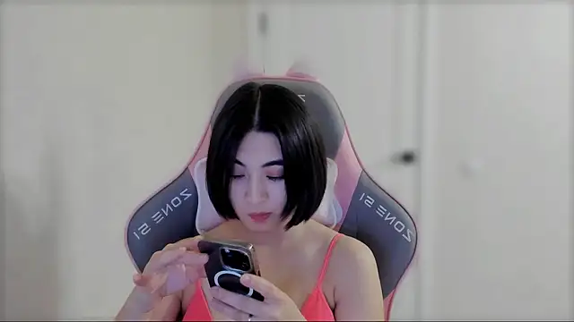  hannah baker online show from 10, 3, 2025