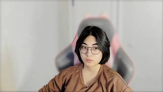  hannah baker online show from 18, 3, 2025