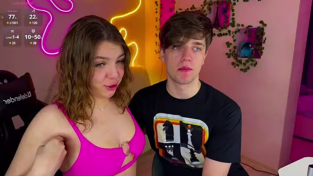 Snapshot of RobertAndLinela chatting on 16, 2, 2025 RobertAndLinela online show from 16, 2, 2025