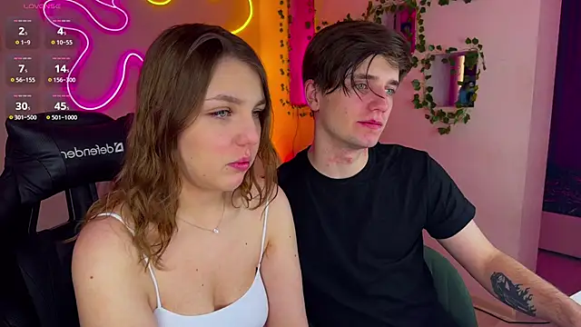 Snapshot of RobertAndLinela chatting on 27, 2, 2025 RobertAndLinela online show from 27, 2, 2025