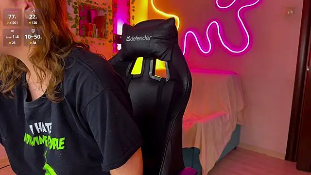 Snapshot of RobertAndLinela chatting on 13, 3, 2025 RobertAndLinela online show from 13, 3, 2025