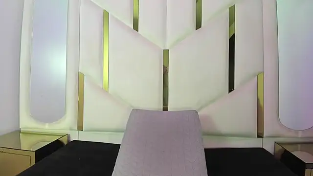 IsabellRodriguez18 online show from 24, 3, 2026