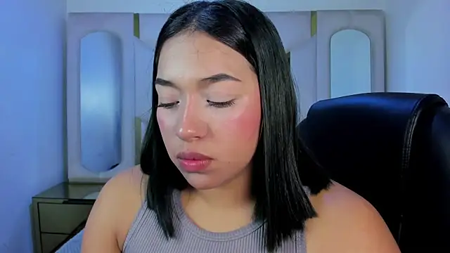 IsabellRodriguez18 online show from 26, 5, 2026