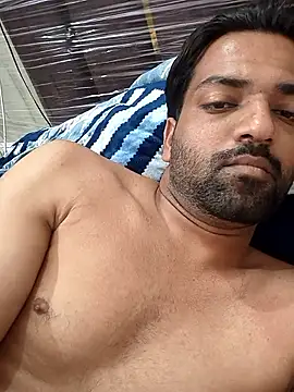 Snapshot of playboyz77 chatting on 26, 3, 2026 playboyz77 online show from 26, 3, 2026