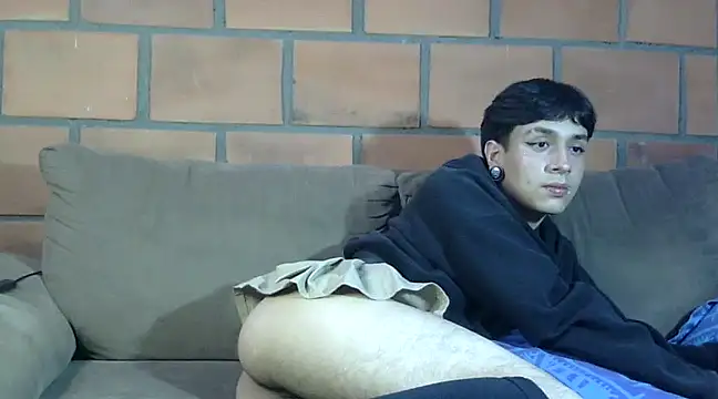 Alexa Cortes online show from 28, 12, 2024