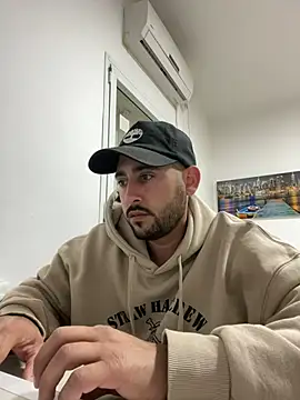 Snapshot of luffykingofpirets chatting on 10, 1, 2025 luffykingofpirets online show from 10, 1, 2025