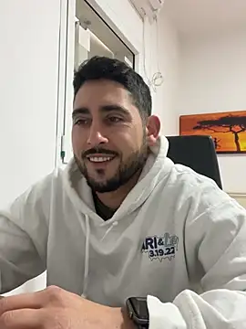 Snapshot of luffykingofpirets chatting on 10, 2, 2025 luffykingofpirets online show from 10, 2, 2025