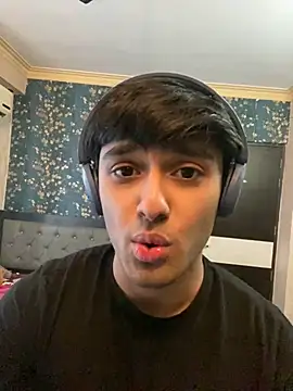 sunny49477 online show from 31, 12, 2024