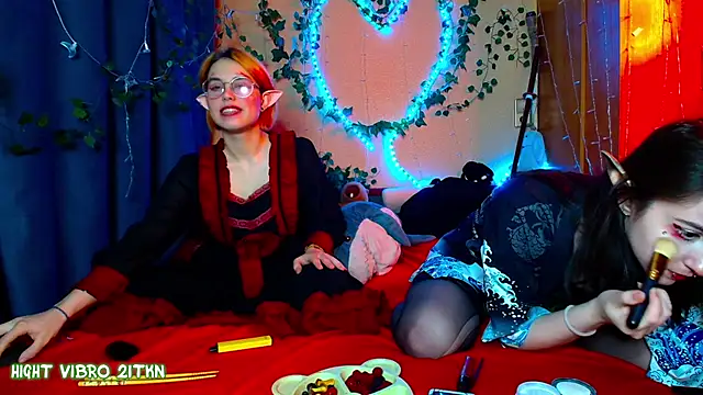 TrickyKitsune online show from 14, 2, 2025