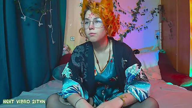 TrickyKitsune online show from 14, 3, 2025