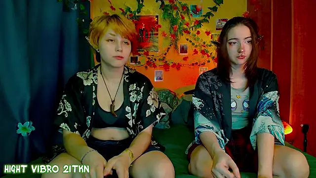 TrickyKitsune online show from 2, 10, 2025