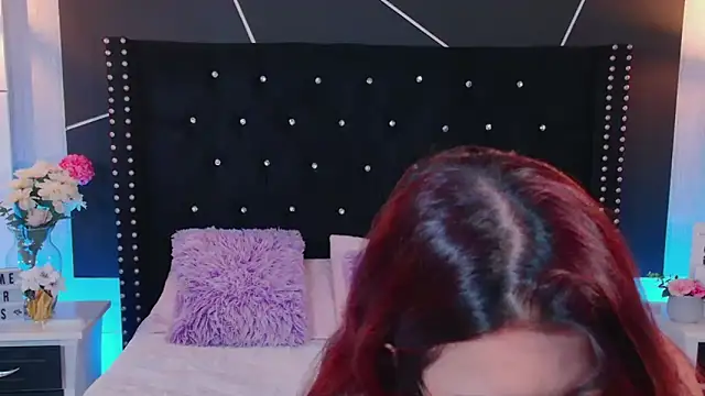 Snapshot of EmiF26 chatting on 3, 2, 2025 EmiF26 online show from 3, 2, 2025