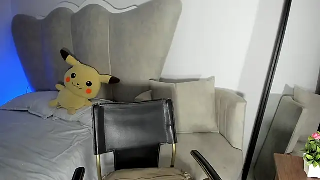 rachaeldeckard   online show from 21, 1, 2025