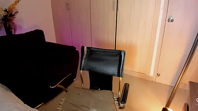 rachaeldeckard   online show from 30, 10, 2025