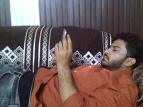 indihotguy online show from 5, 4, 2026