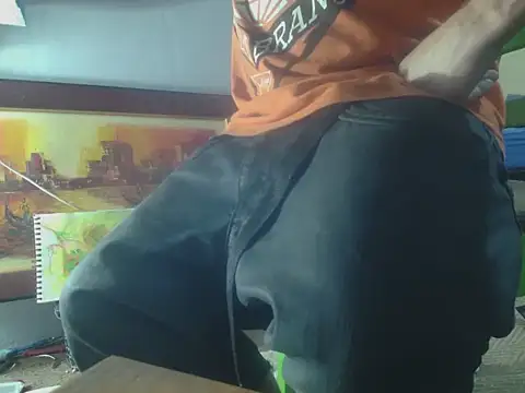 poesnuus999 online show from 4, 3, 2026