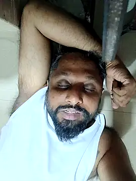 Snapshot of carria_homes chatting on 2, 2, 2025 carria homes online show from 2, 2, 2025