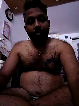 Snapshot of carria_homes chatting on 3, 2, 2025 carria homes online show from 3, 2, 2025