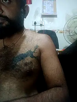 Snapshot of carria_homes chatting on 5, 3, 2025 carria homes online show from 5, 3, 2025