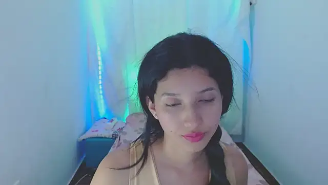 Snapshot of emmariders2 chatting on 24, 1, 2025 emmariders2 online show from 24, 1, 2025