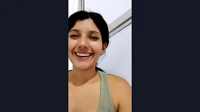 Snapshot of emmariders2 chatting on 10, 2, 2025 emmariders2 online show from 10, 2, 2025