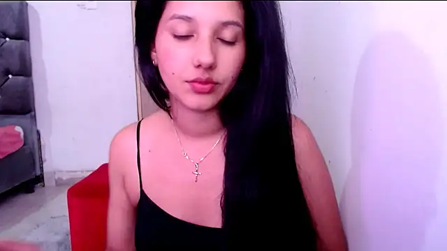 Snapshot of emmariders2 chatting on 11, 2, 2025 emmariders2 online show from 11, 2, 2025