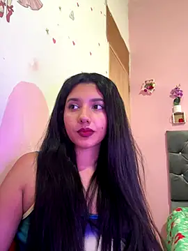 Snapshot of emmariders2 chatting on 12, 10, 2025 emmariders2 online show from 12, 10, 2025