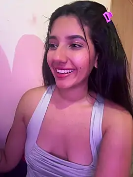 Snapshot of emmariders2 chatting on 16, 10, 2025 emmariders2 online show from 16, 10, 2025