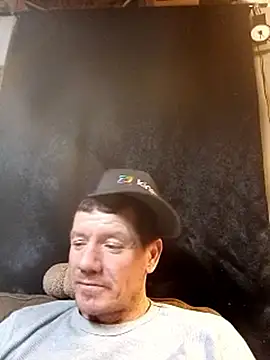 Snapshot of Playboy40 chatting on 24, 10, 2025 Playboy40 online show from 24, 10, 2025