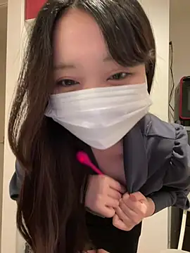 mina 0207 online show from 4, 4, 2026