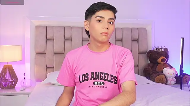 Maxi little online show from 5, 3, 2026