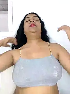 Brendabluee online show from 23, 2, 2025