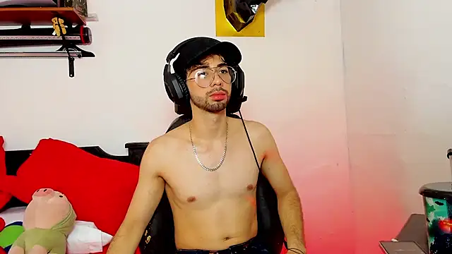 LIANxxx8 online show from 5, 1, 2025