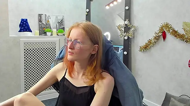 Snapshot of ElizabethHarpper chatting on 19, 1, 2025 ElizabethHarpper online show from 19, 1, 2025