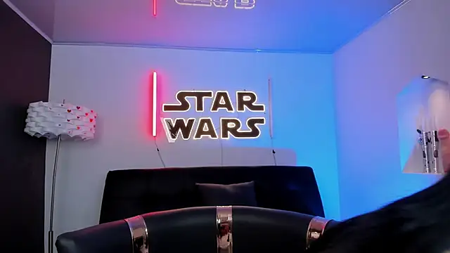 miss   evangeline online show from 15, 12, 2025