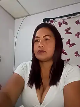 Snapshot of Abigail_BigTits chatting on 7, 3, 2025 Abigail BigTits online show from 7, 3, 2025