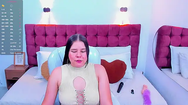 Annie kurt  online show from 21, 2, 2025