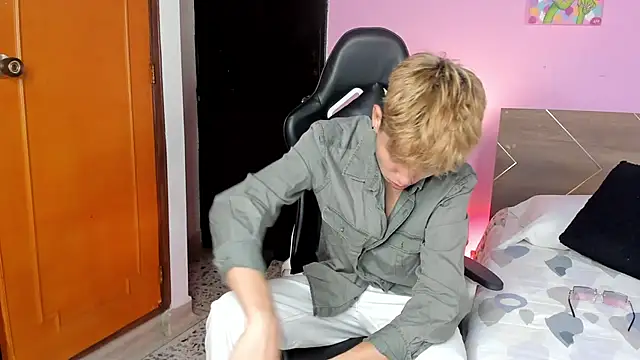 Brian-Ausslos online show from 2, 2, 2025