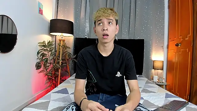 Brian-Ausslos online show from 8, 2, 2025