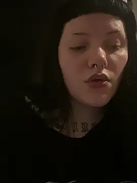 Gothicsiren online show from 2, 1, 2025