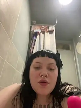 Gothicsiren online show from 9, 1, 2025