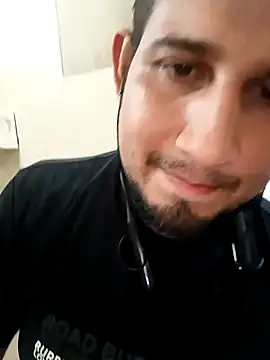 Snapshot of jonas90 chatting on 4, 3, 2025 jonas90 online show from 4, 3, 2025