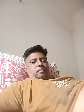 Snapshot of jemes21in chatting on 1, 12, 2025 jemes21in online show from 1, 12, 2025