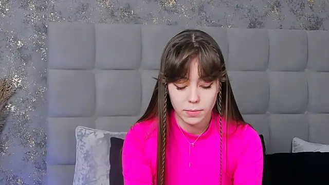 TheEmma online show from 2, 3, 2025