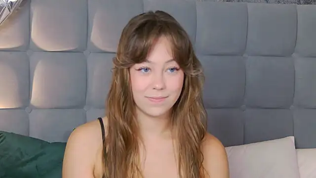 Snapshot of TheEmma chatting on 21, 3, 2026 TheEmma online show from 21, 3, 2026