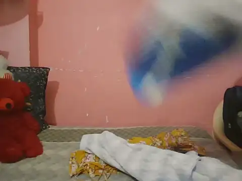 Hot-shanvi online show from 1, 12, 2025