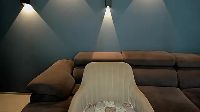 Monica Weiss online show from 17, 3, 2025